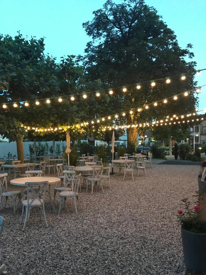 L'Auberge De Mezieres Exterior foto